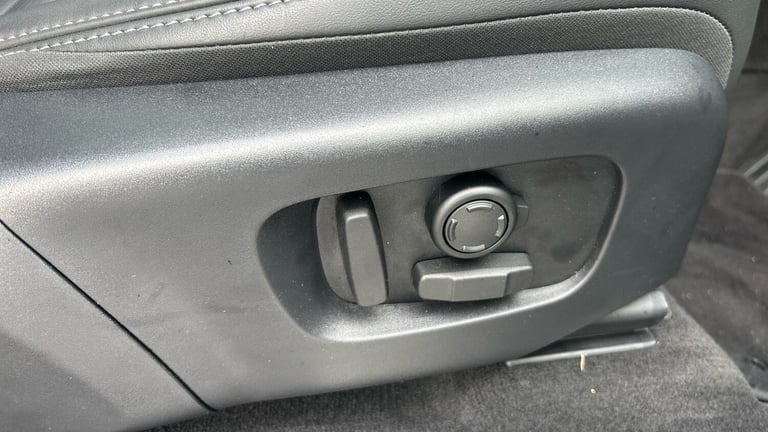 2025 Land Rover Discovery Sport 2.0 D200 Dynamic HSE 5dr Auto [5 Seat] Diesel Station Wagon Stati...