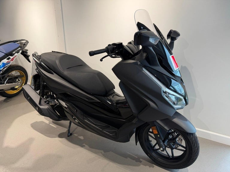 2025 HONDA FORZA 125, '75 Plate with PDI miles only