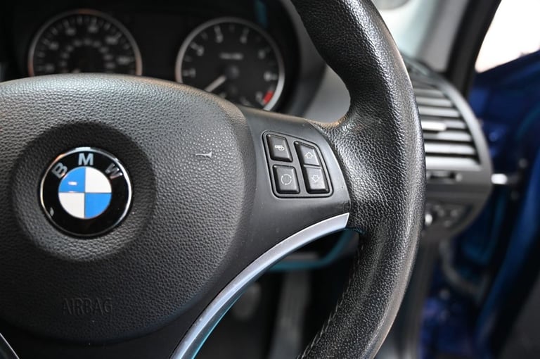 2010 BMW 1 Series 116i [2.0] Sport 5dr HATCHBACK PETROL Manual