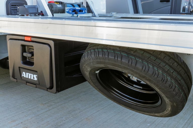 INTERSTAR MASTER RECOVERY TRUCK BODY BEAVERTAIL BODY CAR TRANSPORTER 2024