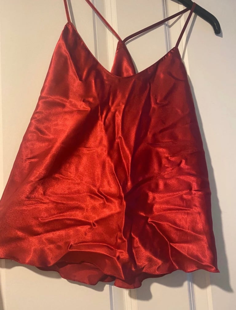 Women’s clothes 