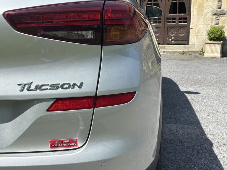 2020 70 HYUNDAI TUCSON 1.6 CRDI MHEV SE NAV SUV 5DR DIESEL HYBRID MANUAL EURO 6 