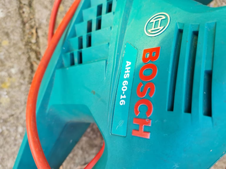 Bosch hedge cutter 