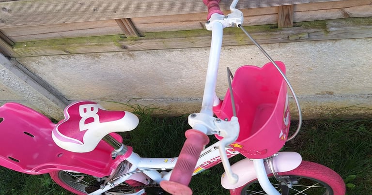 14in wheels girl bike good condition please read 