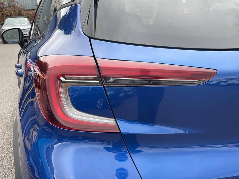 2020 Renault Captur 1.5 Blue dCi Iconic Euro 6 (s/s) 5dr HATCHBACK Diesel Manual