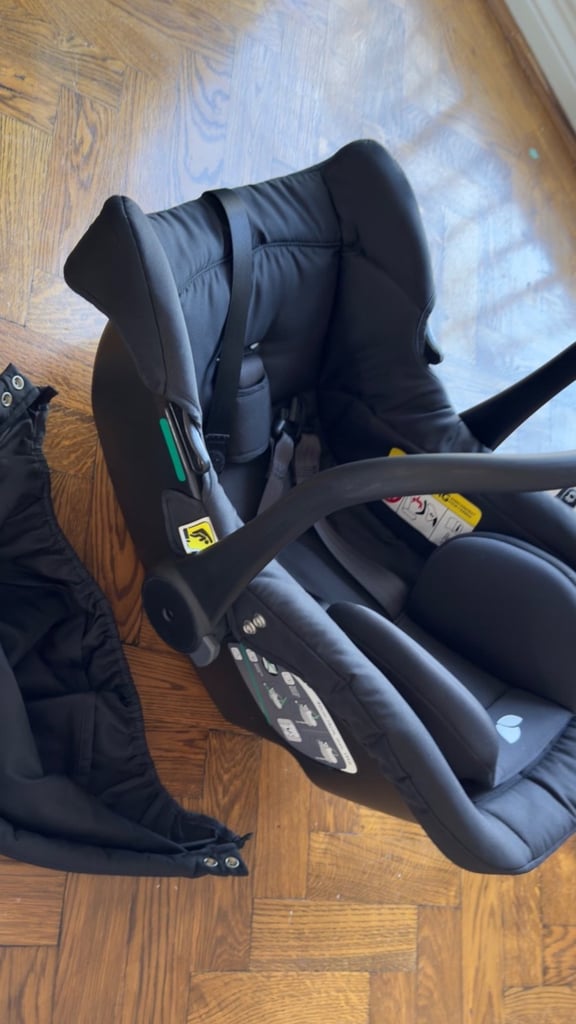 Joie Carry baby seat