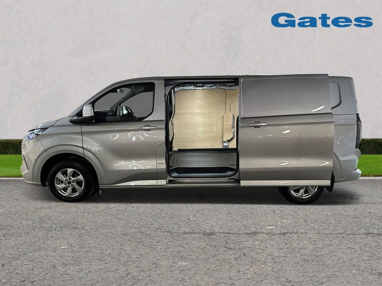 2025 Ford Transit Custom 300 SWB 2.0 Tdci Limited 136PS Van Diesel Manual