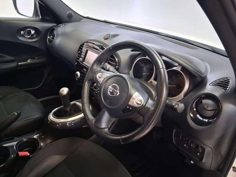 2018 Nissan Juke 1.6 Bose Personal Edition SUV 5dr HATCHBACK Petrol Manual