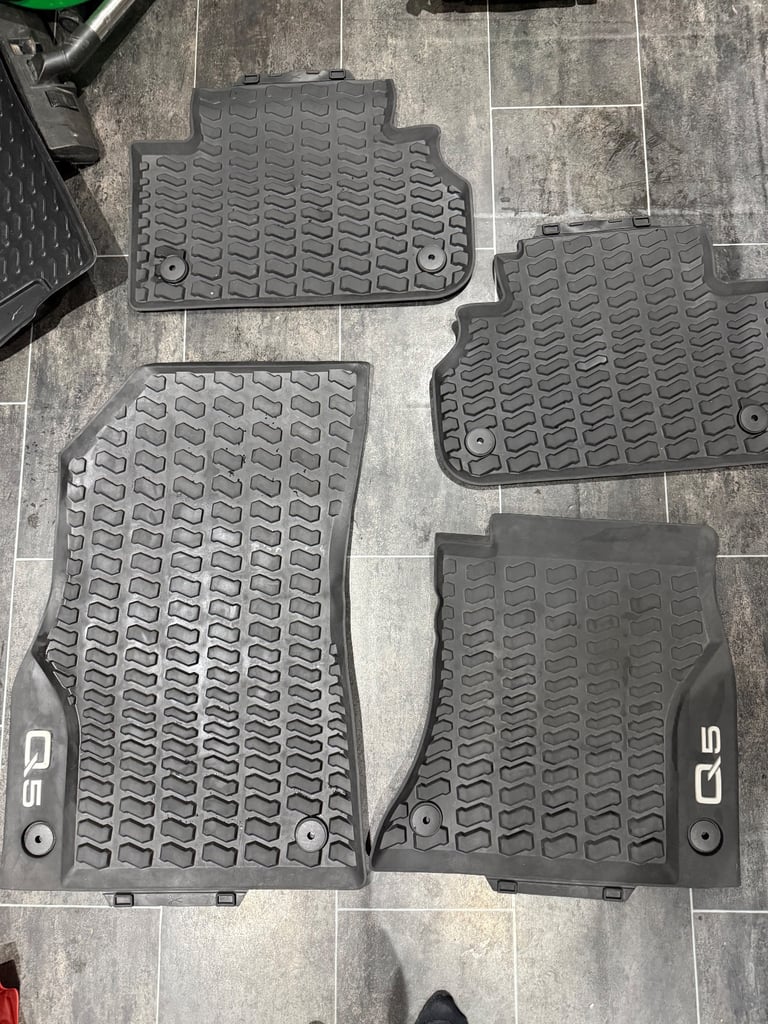 image for 2017 - 2025 Audi Q5 rubber floor matts and boot liner