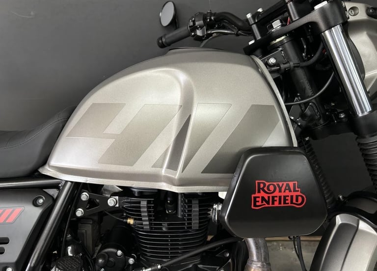 2023 23-PLATE ROYAL ENFIELD SCRAM 411 ** JUST 351 MILES FROM NEW **