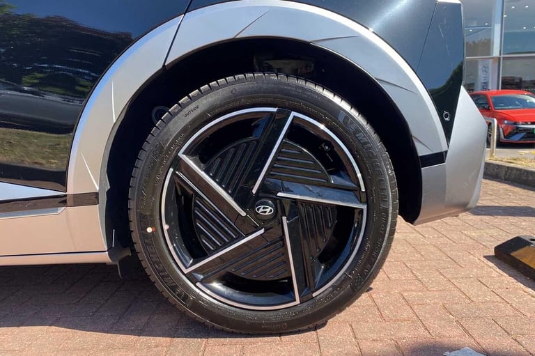 2025 Hyundai IONIQ 5 239kW Ultimate 84 kWh 5dr AWD Auto ESTATE Electric Automatic