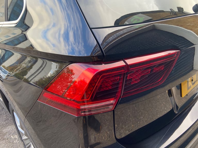 2019 Volkswagen Tiguan 2.0 TDI SEL SUV 5dr Diesel DSG Euro 6 (s/s) (150 ps)