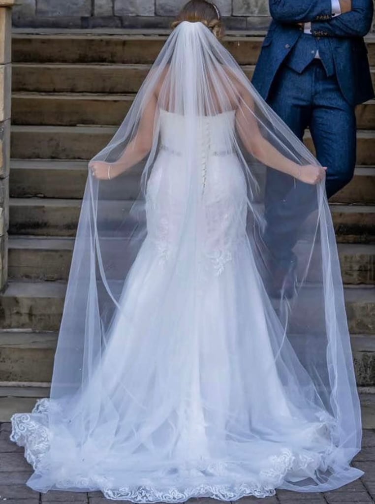 Wedding dress - wed2be