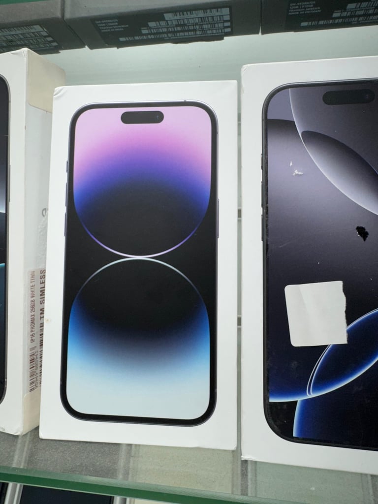 image for iPhone 14 Pro LIKE NEW BOXED