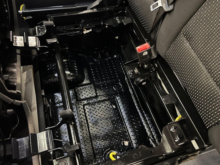 2022 Maxus Deliver 9 2.0 D20 Chassis Cab 2dr Diesel Manual RWD L2 Euro 6 (s/s) (150 ps) Tipper Di...