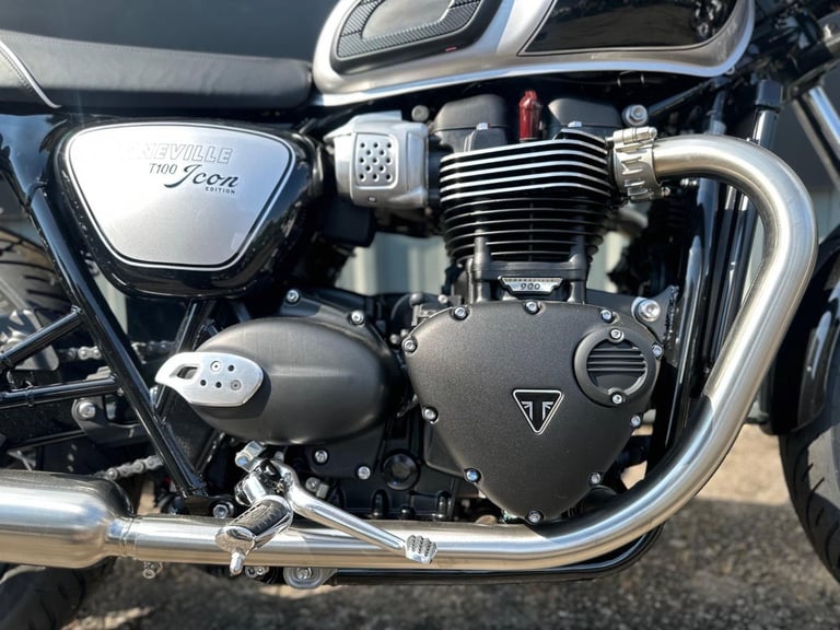 Brand New 2025 Triumph Bonneville T100 Icon Edition Motorcycle 