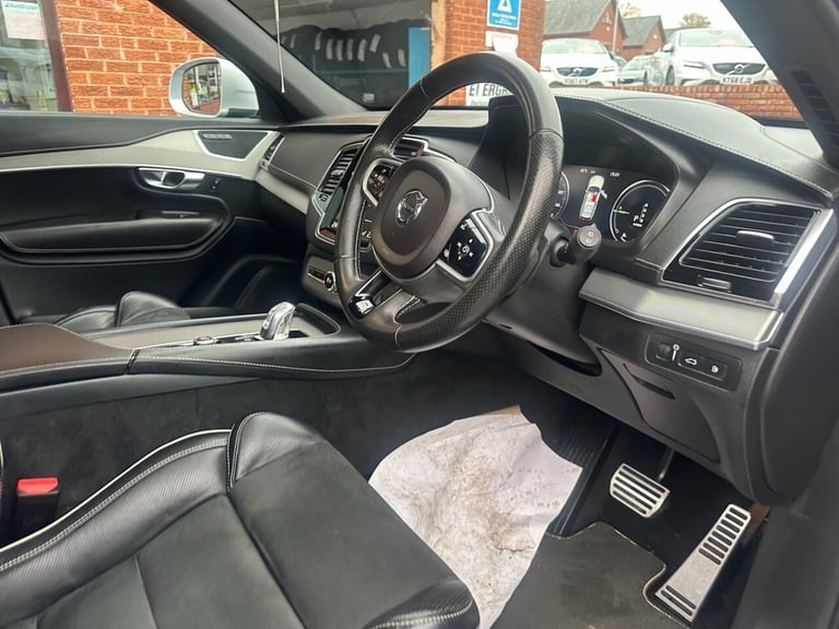 2018 Volvo XC90 2.0h T8 Twin Engine 10.4kWh R-Design SUV 5dr Petrol Plug-in Hybrid Auto 4WD ESTAT...