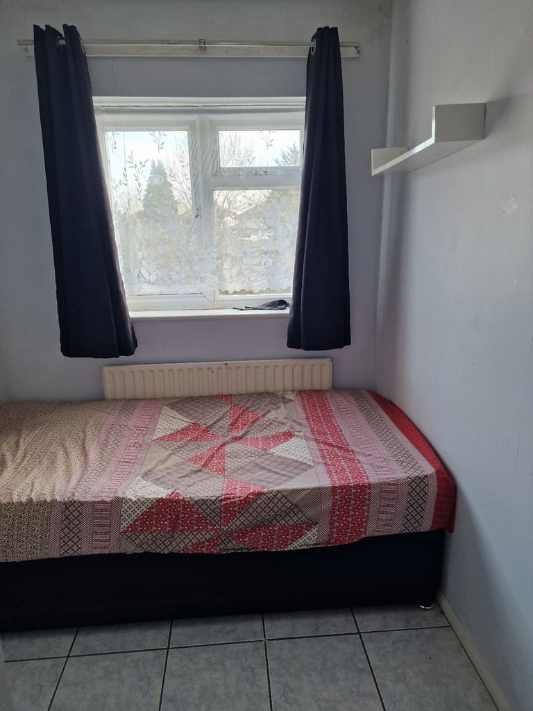 Single room for rent