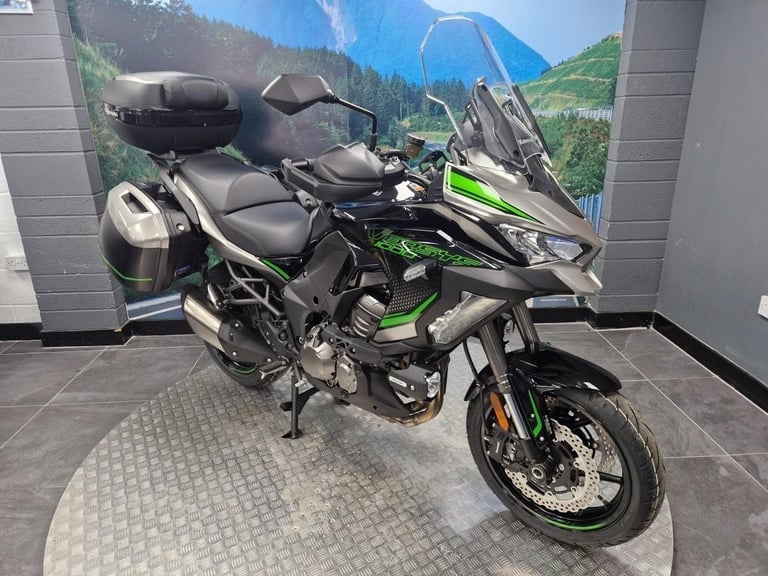 Kawasaki Versys 1000 SE Grand Tourer