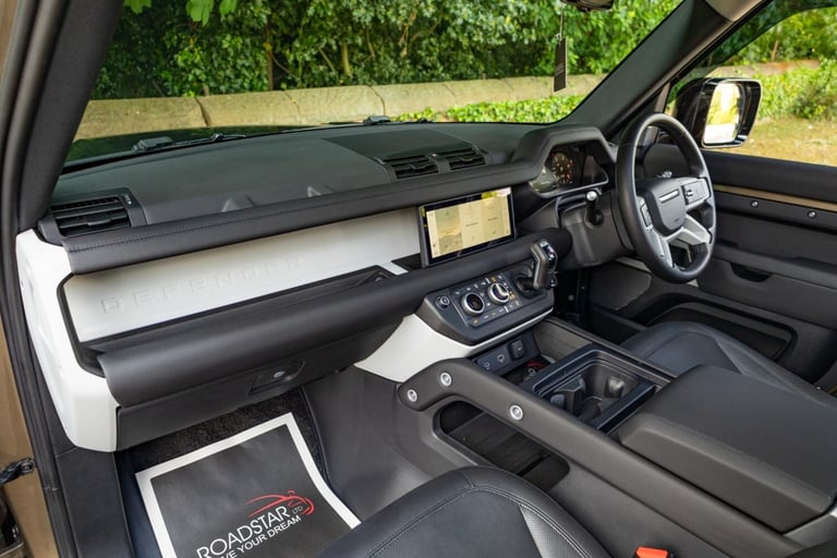 2024 Land Rover Defender 110 3.0 D250 MHEV XS Edition Auto 4WD Euro 6 (s/s) 5dr ESTATE Diesel Aut...