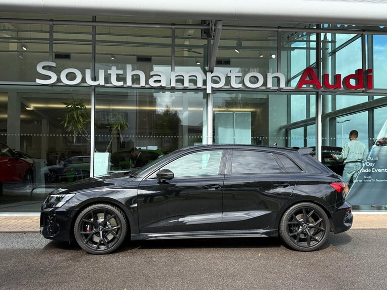  Audi RS3 2.5 TFSI Carbon Black Sportback 5dr Petrol S Tronic quattro Euro 6 (s/s) (4 Petrol Auto...