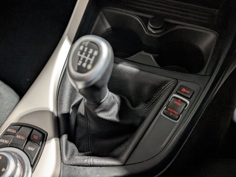 2017 BMW 2 Series 218i SE 2dr [Nav] COUPE PETROL Manual