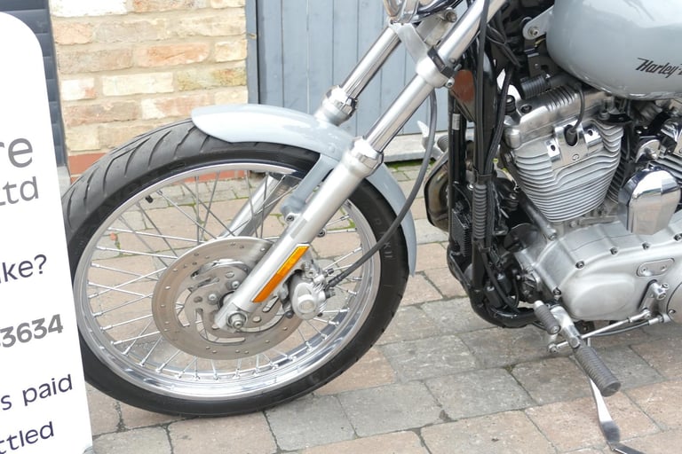09 Harley-Davidson XL883C