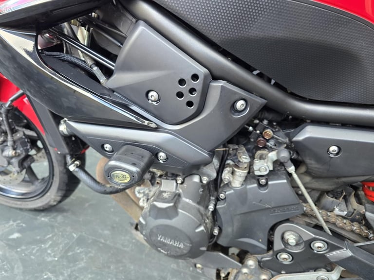 YAMAHA XJ6 N ABS PROJECT BIKE HPI CLEAR