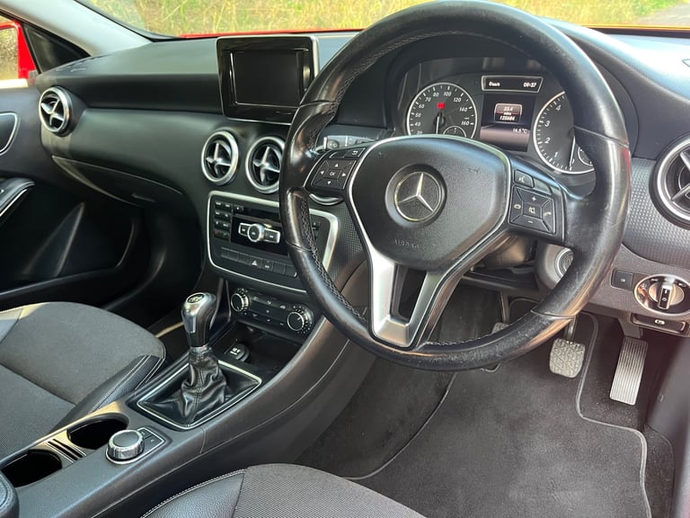 2014 Mercedes-Benz A-Class A180 BlueEFFICIENCY SE 5dr HATCHBACK Petrol Manual