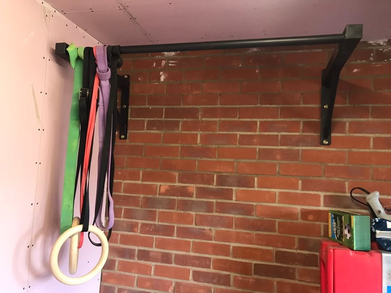 Reebok wall mounted pull up bar with rings and bands | in Wymondham,  Norfolk | Gumtree