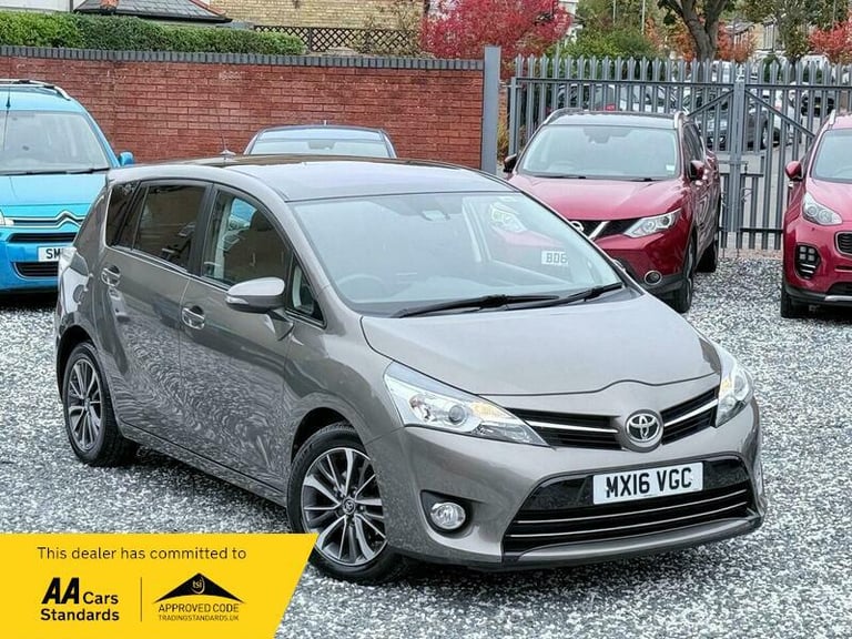 2016 Toyota Verso 1.8 V-Matic Design Multidrive S Euro 6 5dr (7 Seat) MPV Petrol Automatic