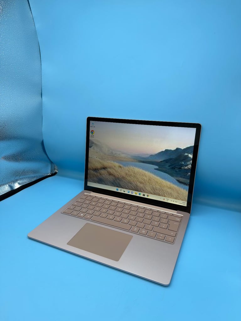 Rose Gold Surface Laptop 3 | 10th Gen i5 | 256GB SSD | 4K Touch