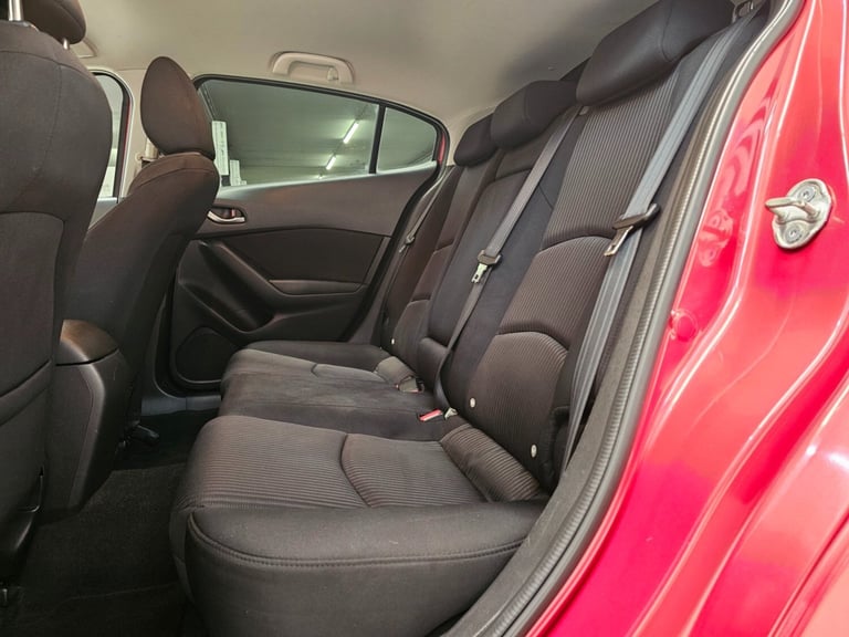 2015 Mazda Mazda3 2.0 SE-L Nav 5dr HATCHBACK Petrol Manual