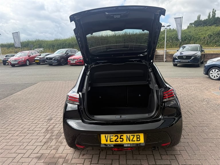 2025 Peugeot 208 1.2 PureTech Allure Hatchback 5dr Petrol Manual Euro 6 (s/s) (100 ps) Hatchback ...