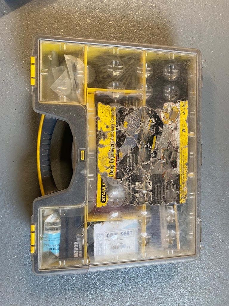 image for Screwbox  with various assortment of fixings