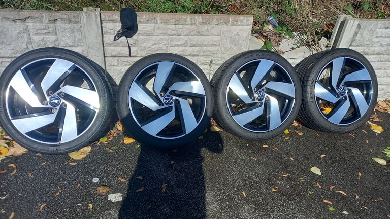 image for Genuine 18" Vw Golf Gti Gtd R-line 5x112 Richmond Mint! Alloy Wheels 5H0601025H