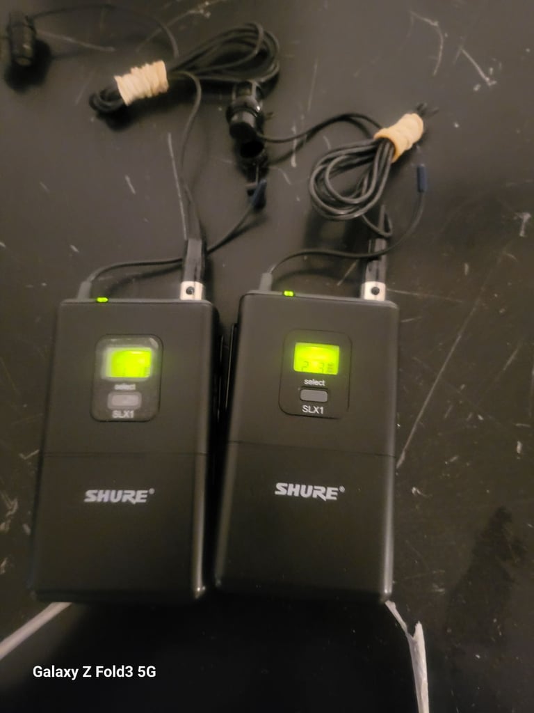 2 Shure SLX1 wireless transmitter + Lavalier lapel mic 