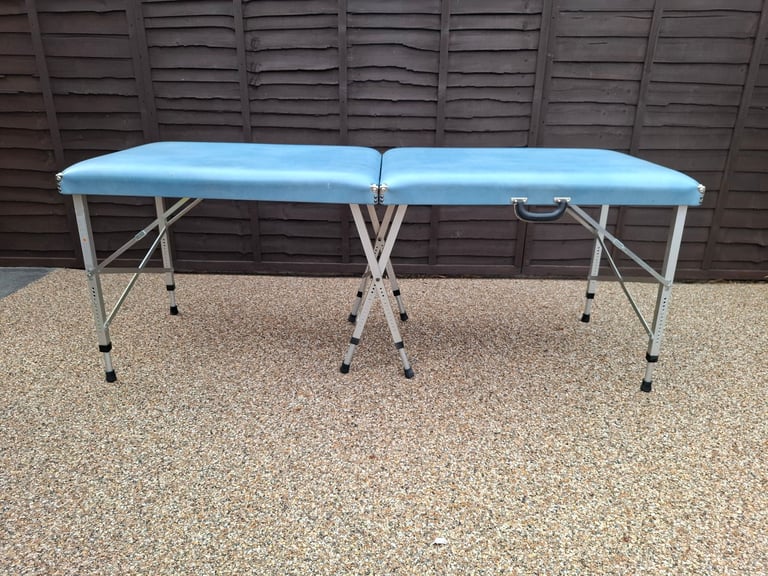 New concept treatment couch / table