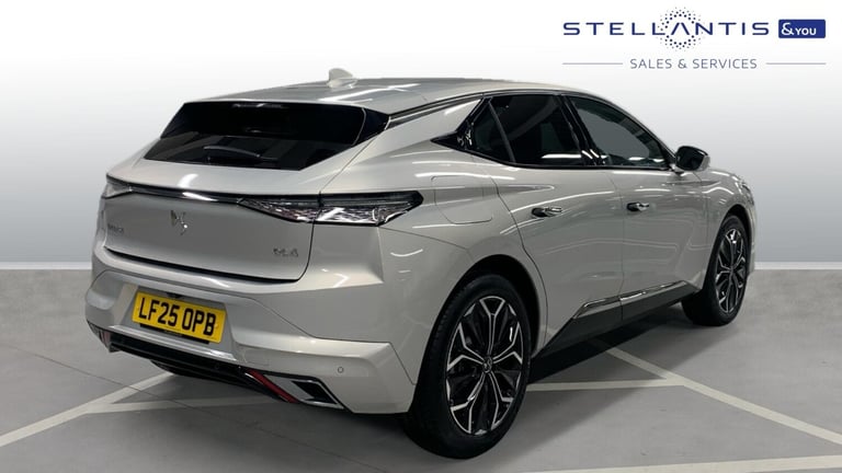 2025 DS Automobiles DS 4 1.6 E-TENSE 12.4kWh Rivoli Hatchback 5dr Petrol Plug-in Hybrid EAT8 Euro...