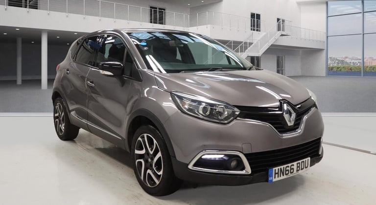 image for 2016 Renault Captur 0.9 TCe ENERGY Dynamique S Nav Euro 6 (s/s) 5dr HATCHBACK Petrol Manual