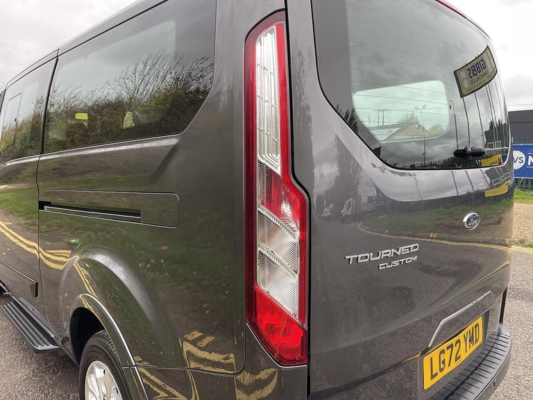 2022 Ford Tourneo Custom 2.0 320 EcoBlue MHEV Titanium L2 Euro 6 (s/s) 5dr MPV Diesel Manual