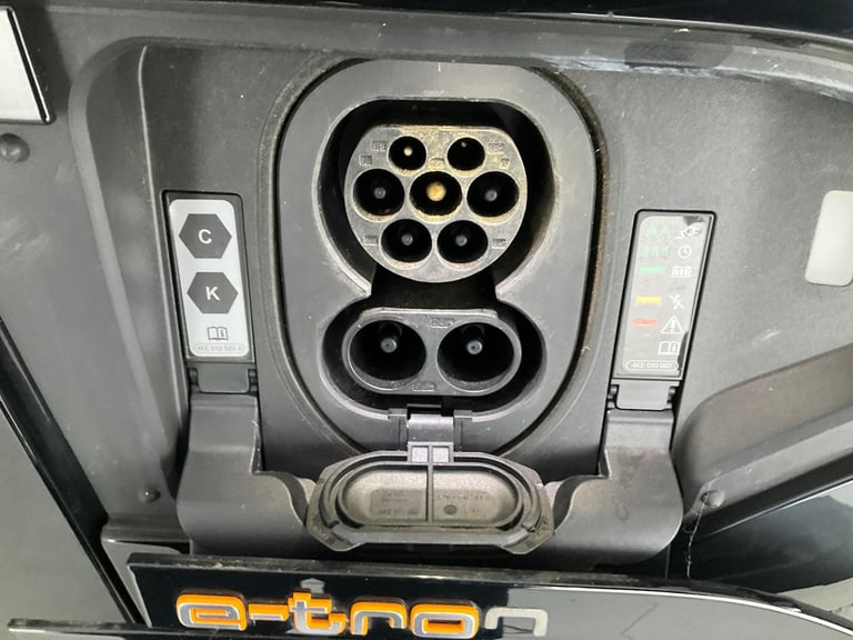 2021 Audi e-tron 50 Technik SUV 5dr Electric Auto quattro 71.2kWh (313 ps) - KEYLESS ENTRY - Suv ...