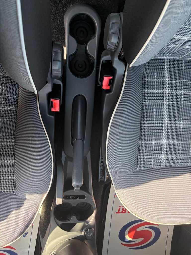 2017 Fiat 500 1.2 Lounge 3dr HATCHBACK Petrol Manual