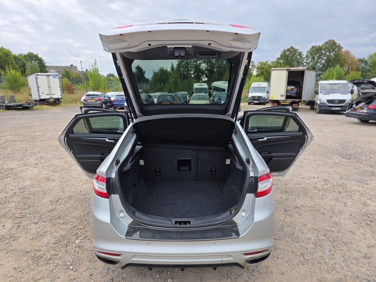 2018 Ford Mondeo 2.0T EcoBoost ST-Line Edition Hatchback 5dr Petrol Auto Euro 6 (s/s) (240 p Hatc...