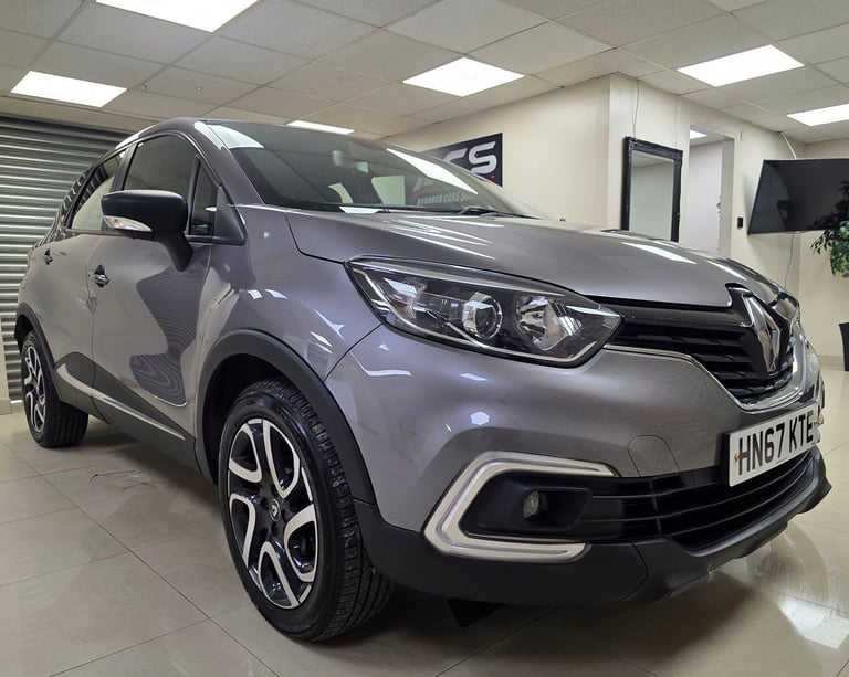RENAULT CAPTUR 0.9 Dynamique Nav TCe 90 Grey Petrol 2017 WARRANTY 12 MONTHS MOT