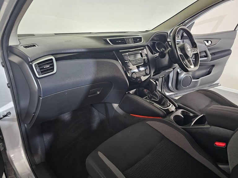 2018 Nissan Qashqai 1.2 DIG-T Acenta XTRON Euro 6 (s/s) 5dr HATCHBACK Petrol Automatic