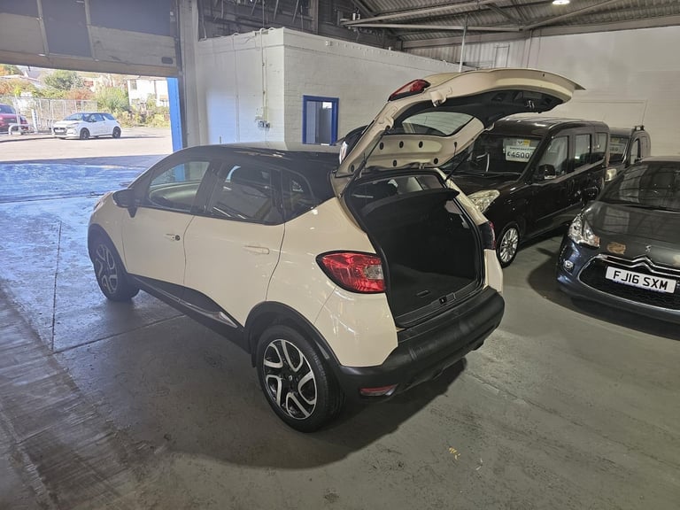 2014 Renault Captur 1.5 dCi 90 Dynamique MediaNav Energy 5dr HATCHBACK DIESEL Manual