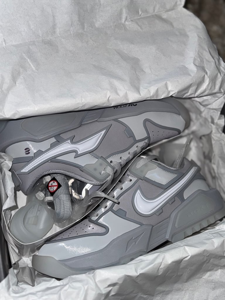 Nike RTFKT x Dunk Genesis Ghost - Size UK 7.5 Brand New