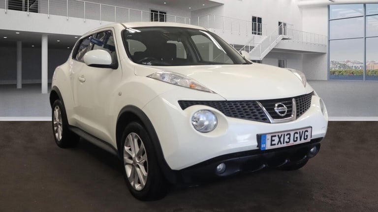 2013 Nissan Juke 1.6 Acenta 5dr [Premium Pack] HATCHBACK Petrol Manual