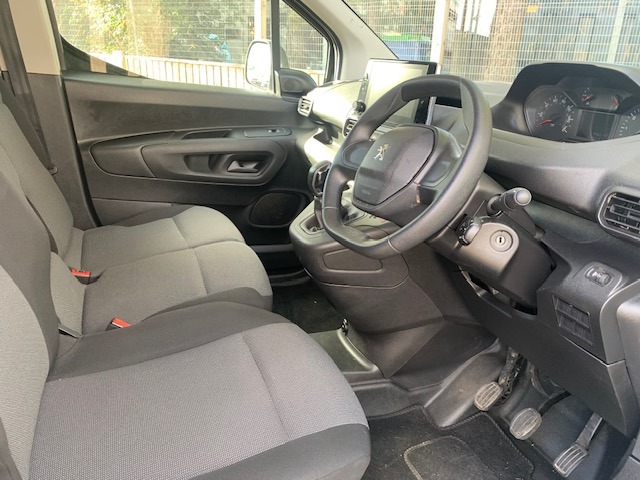  Peugeot Partner 1000 1.5 BlueHDi 100 Professional Van Diesel